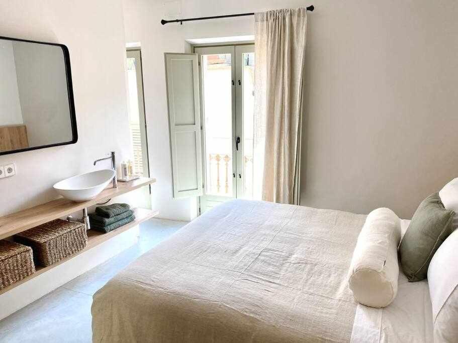 Velo Vern 3 Luxury Penthouse W Views Of City Wall Girona Exteriör bild