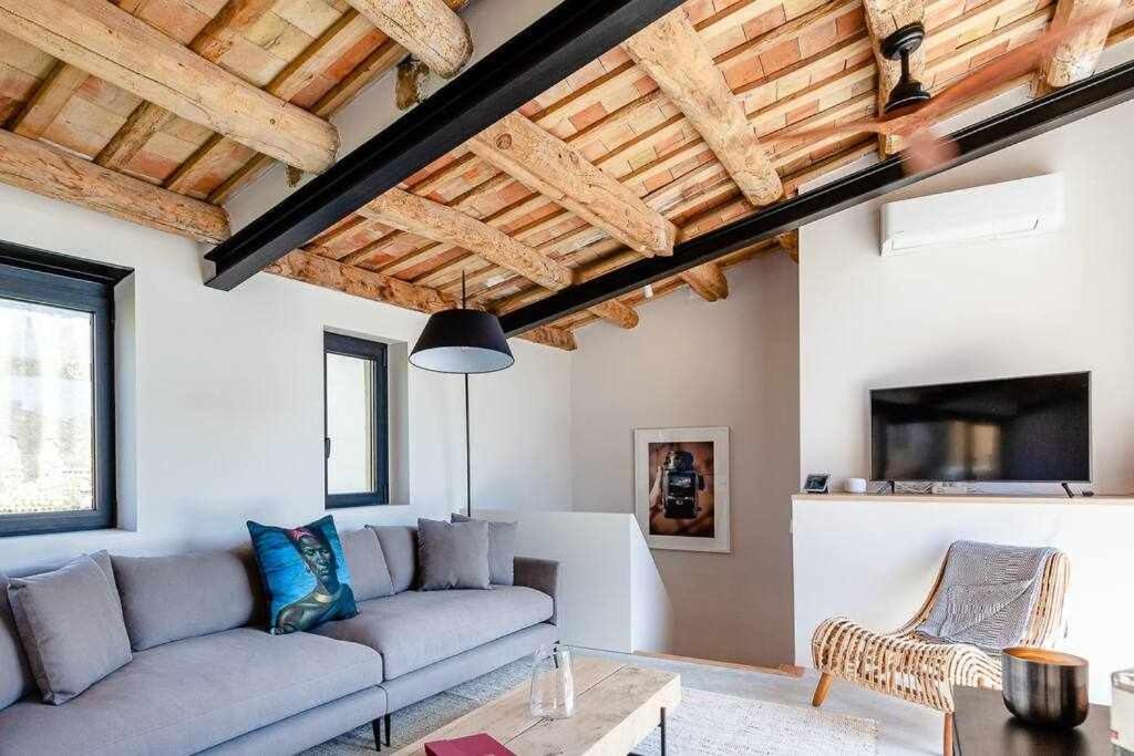 Velo Vern 3 Luxury Penthouse W Views Of City Wall Girona Exteriör bild