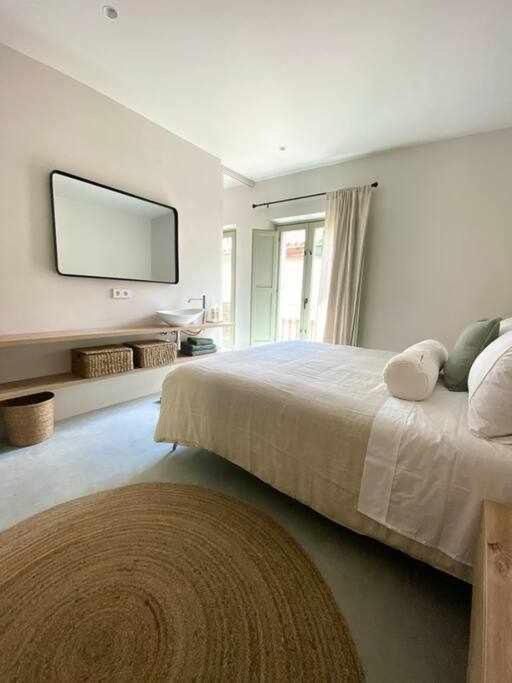 Velo Vern 3 Luxury Penthouse W Views Of City Wall Girona Exteriör bild